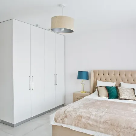 Apartment Elegant City Center 7a
